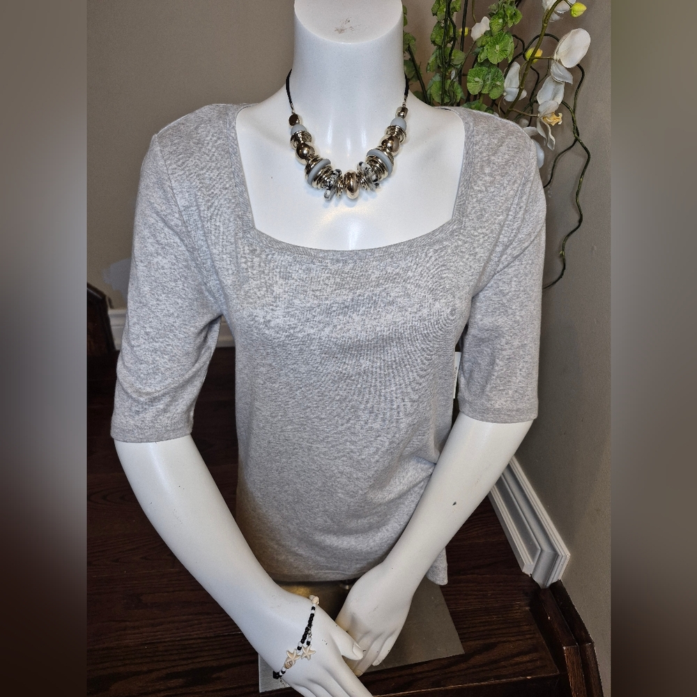 Amazon Essentials Heather Gray Tee